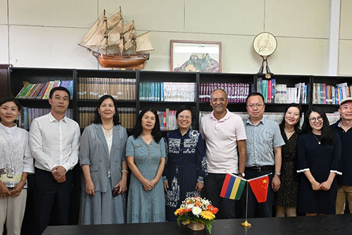 A Delegation Led by Official Dai Aiping from the Foreign Affairs Office of Zhejiang Province Visited CI UoM, Jan 2024